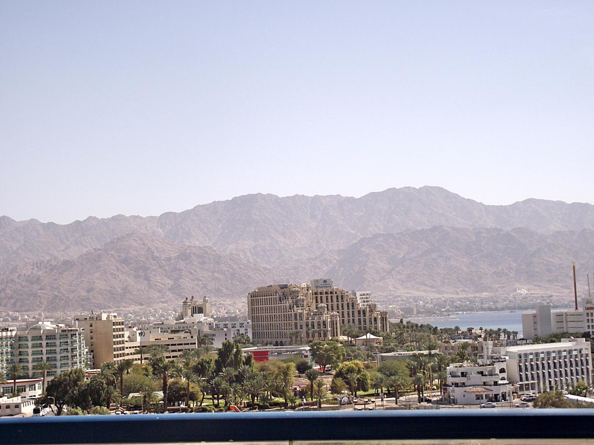 Central Park Residence Eilat Buitenkant foto